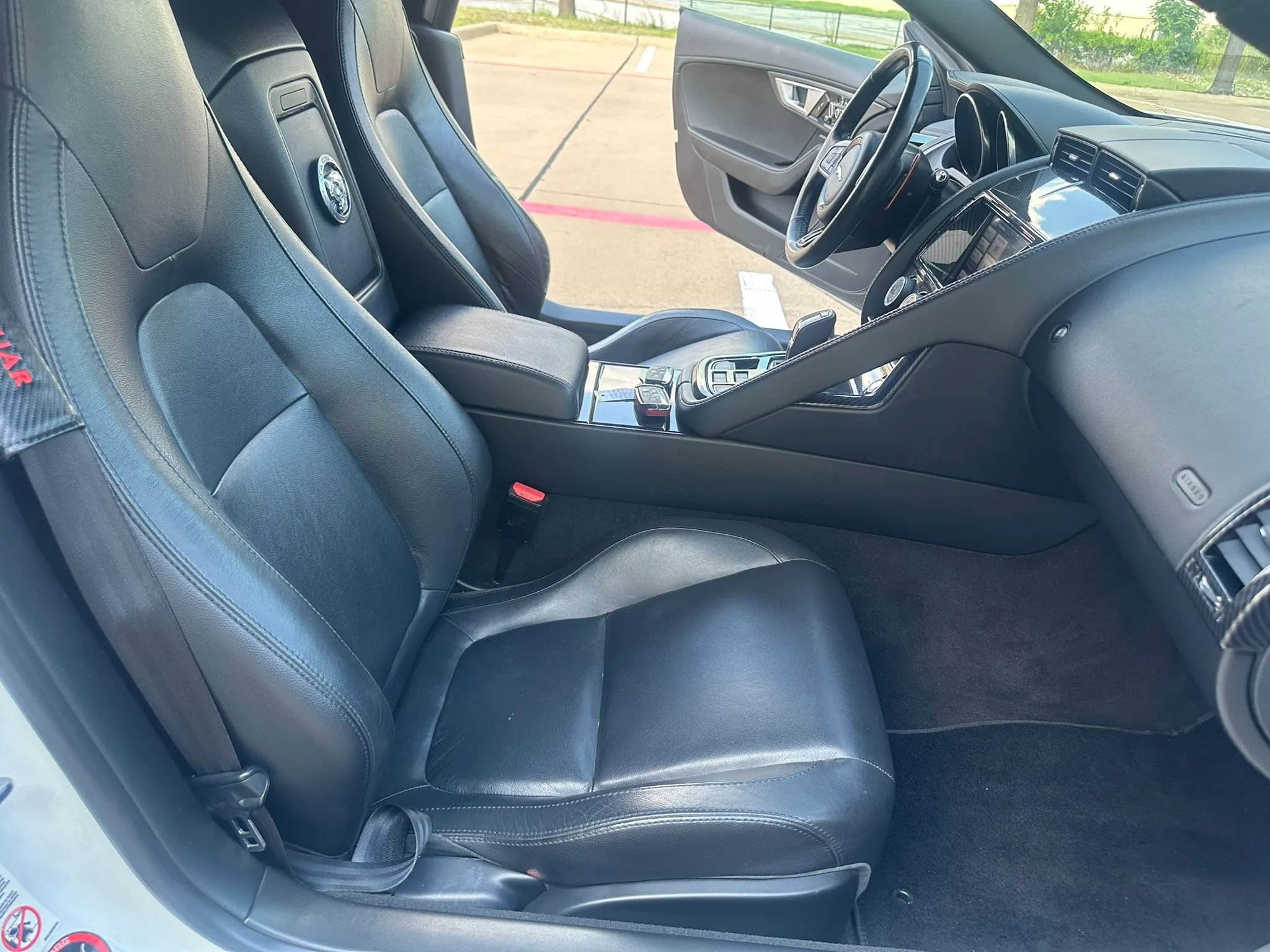 Used 2014 Jaguar F-TYPE S RWD image 22