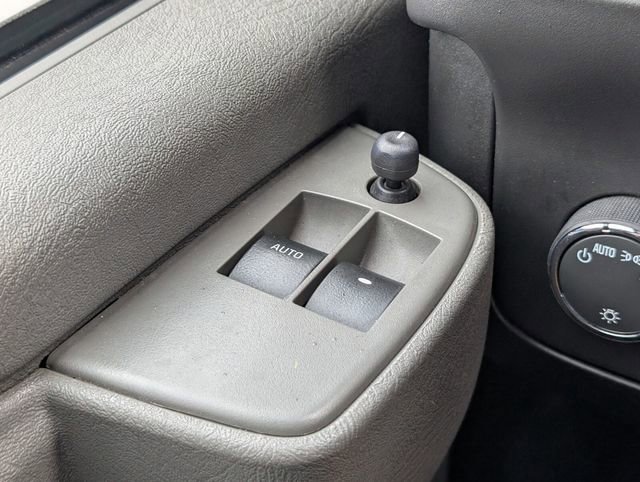 Used 2023 GMC Savana 3500 LS w/ Chrome Appearance Package image 25