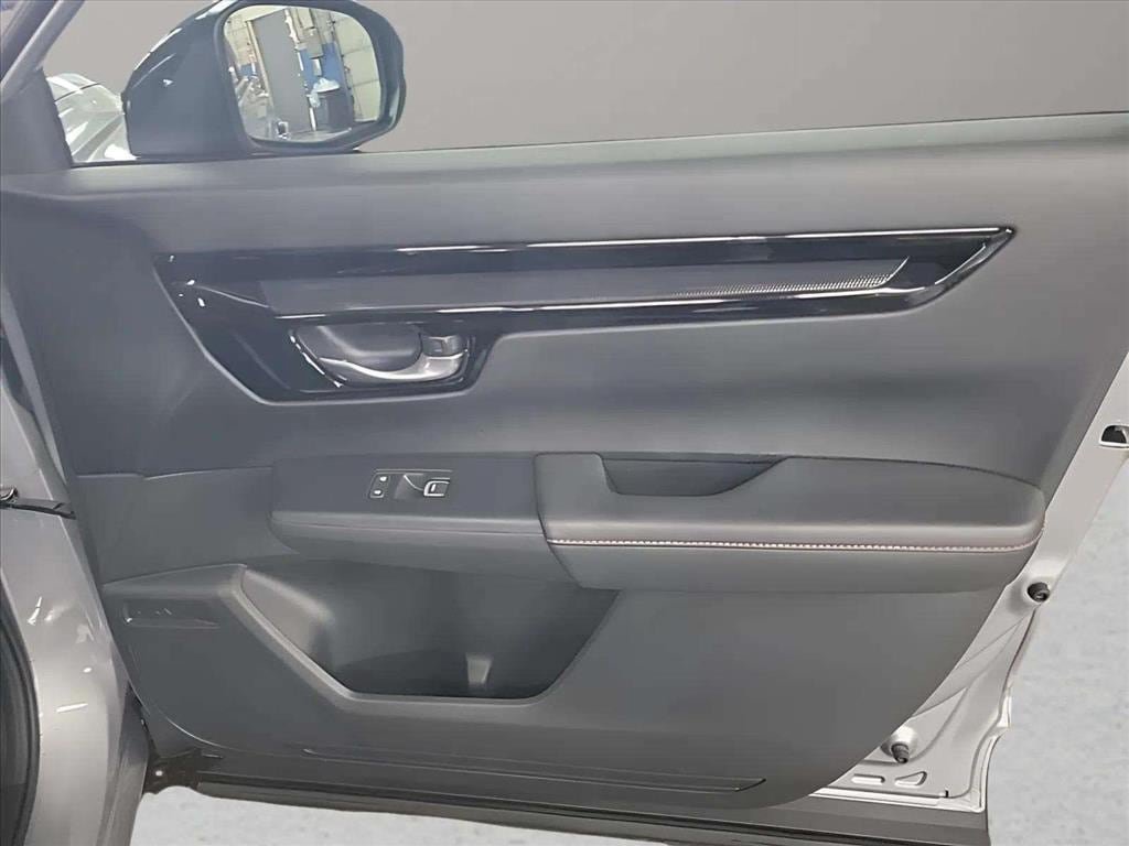 Used 2024 Honda CR-V Sport Touring image 31