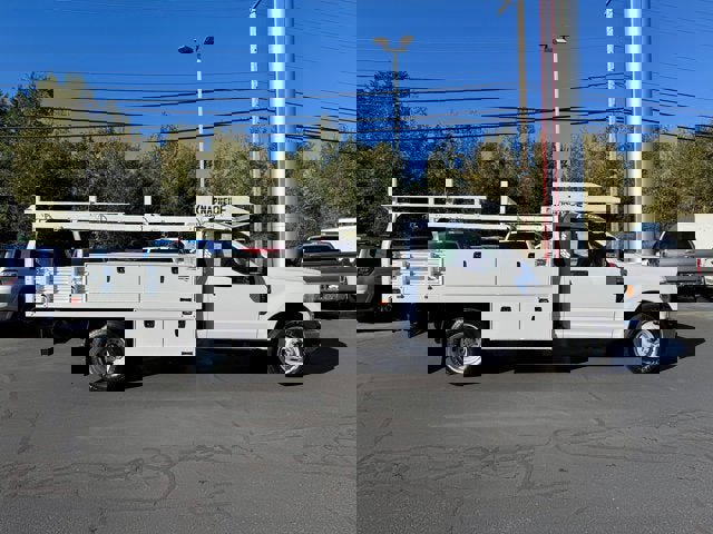 Used 2020 Ford F350 XL w/ Power Equipment Group image 3