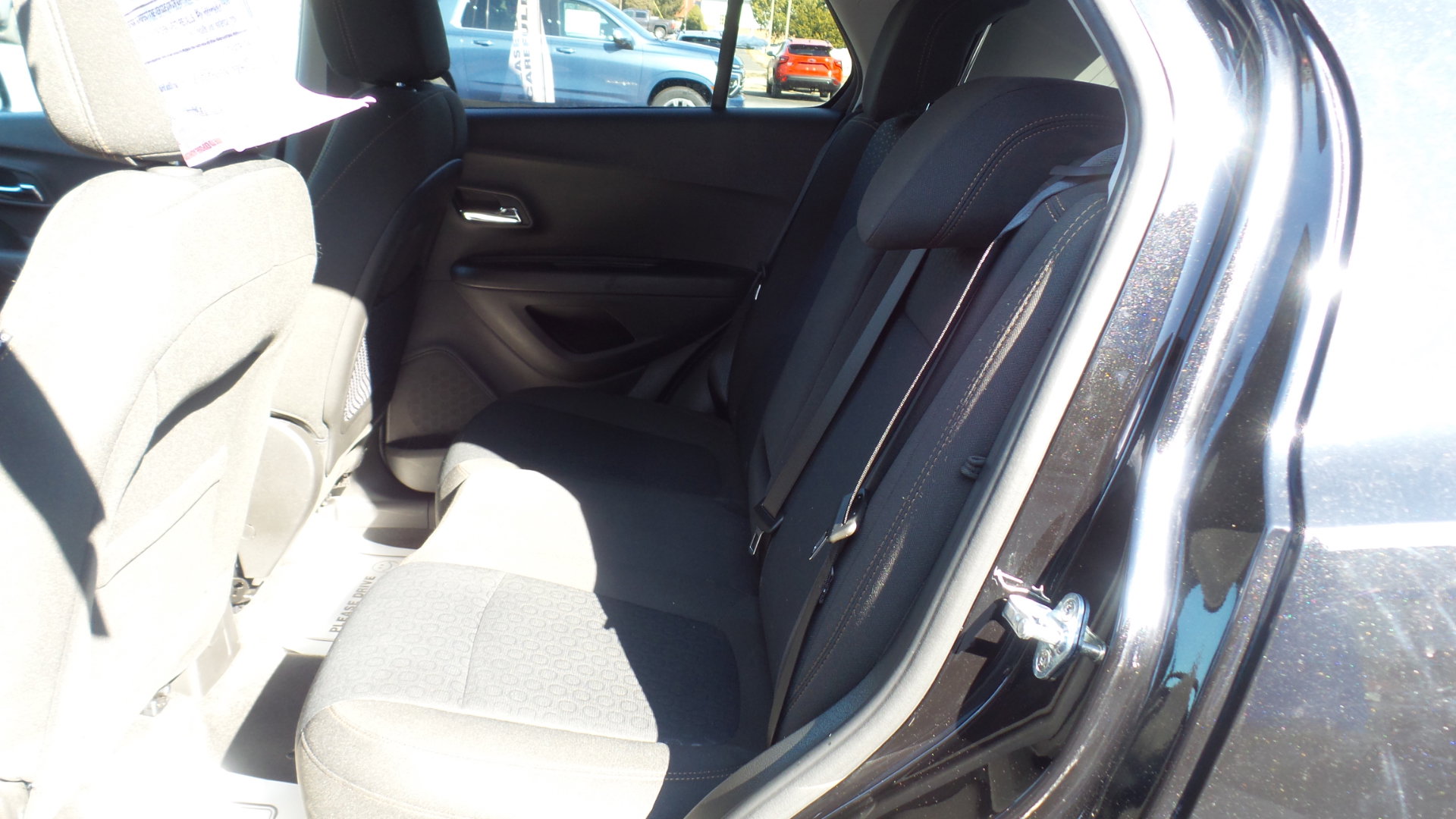 Used 2020 Chevrolet Trax LS w/ Tint and Cruise Package image 9