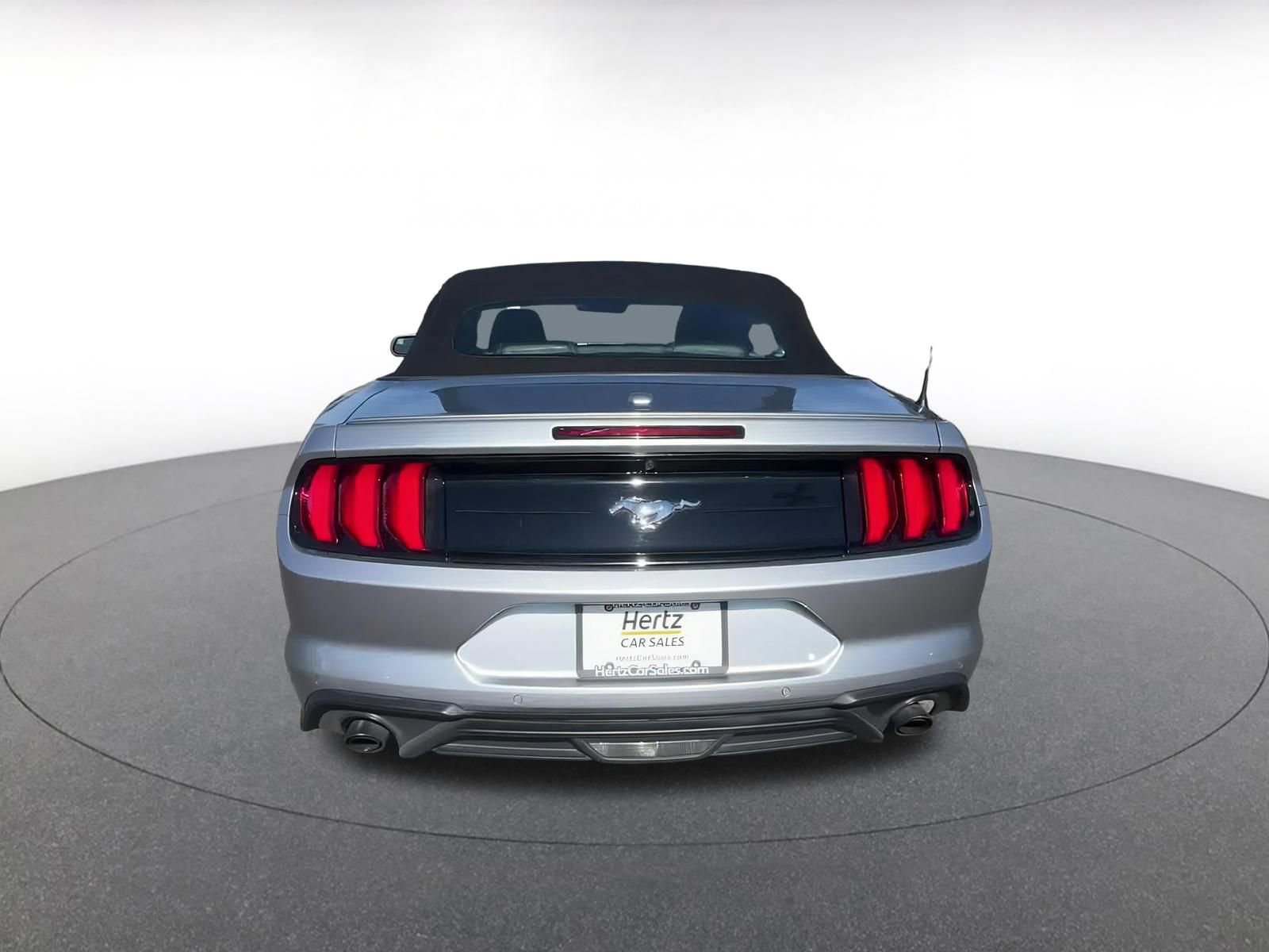 Used 2023 Ford Mustang Premium image 12