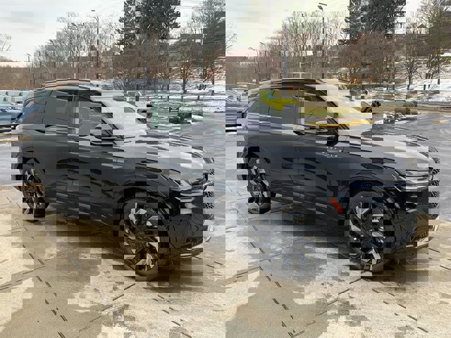 New 2026 Lincoln Nautilus Reserve w/ Jet Appearance Package image 14