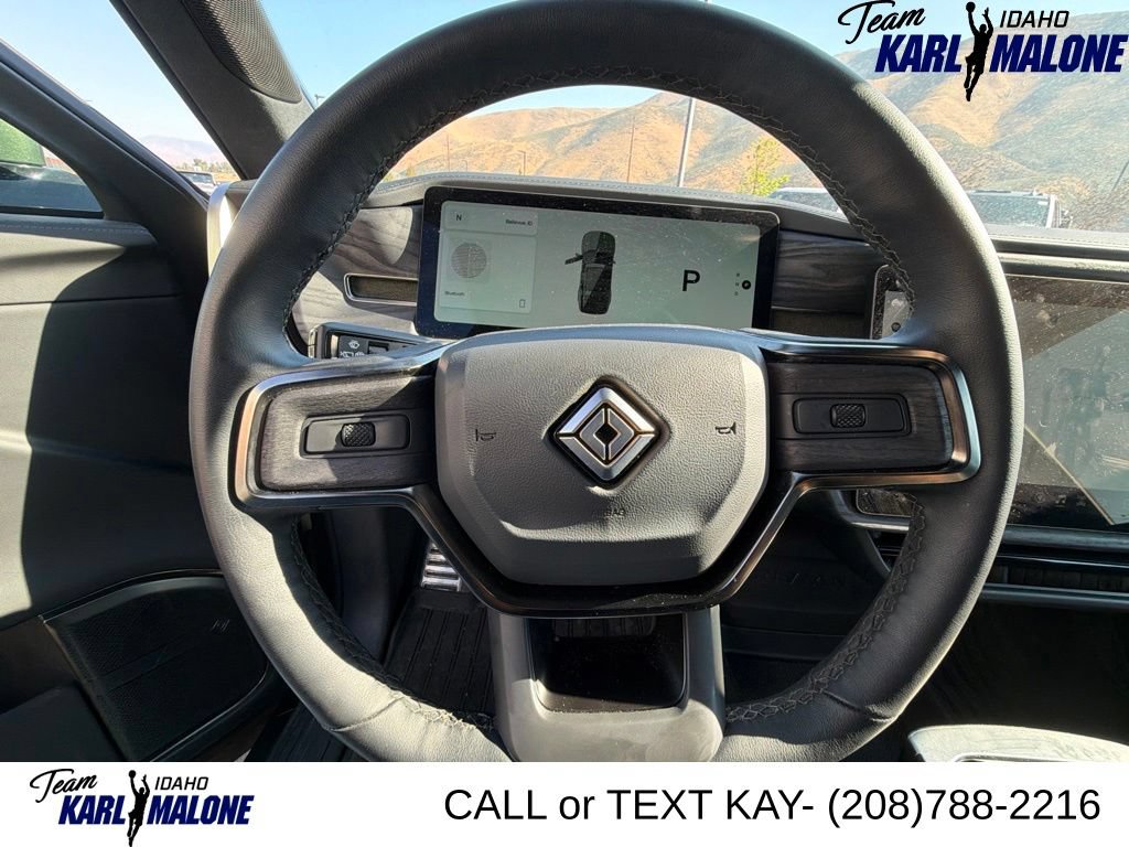 Used 2023 Rivian R1S Adventure AWD/4WD image 38
