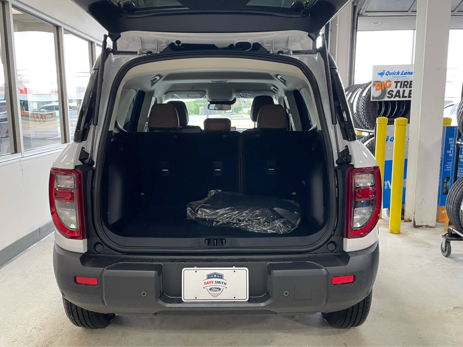 New 2026 Ford Bronco Sport Outer Banks w/ Outer Banks Tech Package+ AWD/4WD image 24