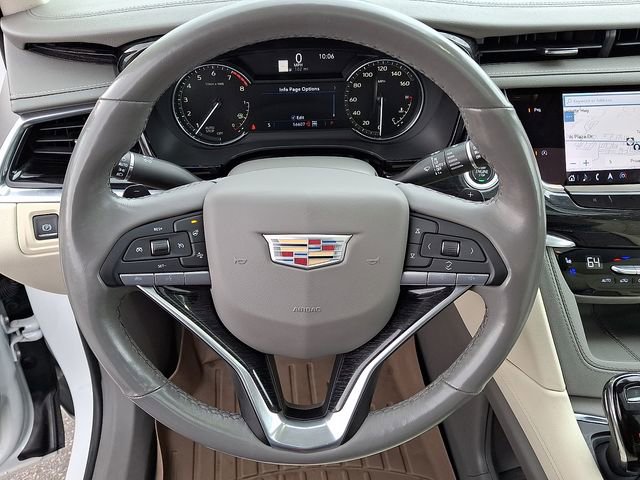 Used 2023 Cadillac XT6 Premium Luxury AWD/4WD image 18