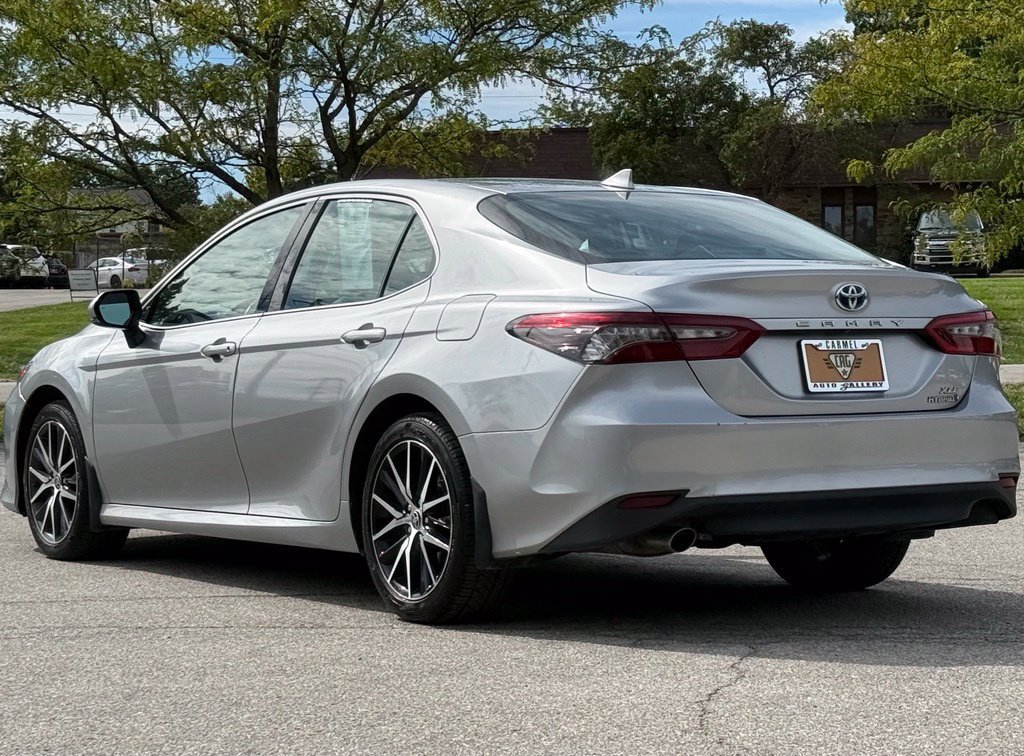 Used 2023 Toyota Camry XLE FWD image 3