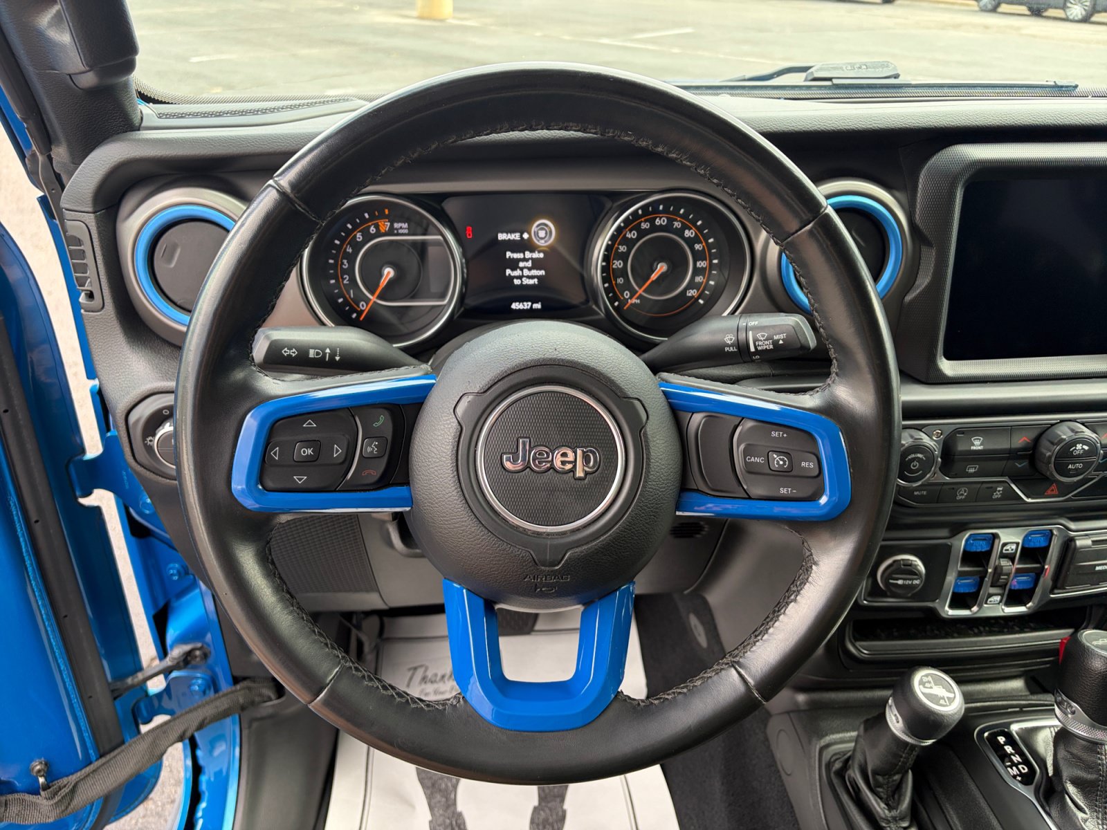 Used 2022 Jeep Gladiator Sport AWD/4WD image 9