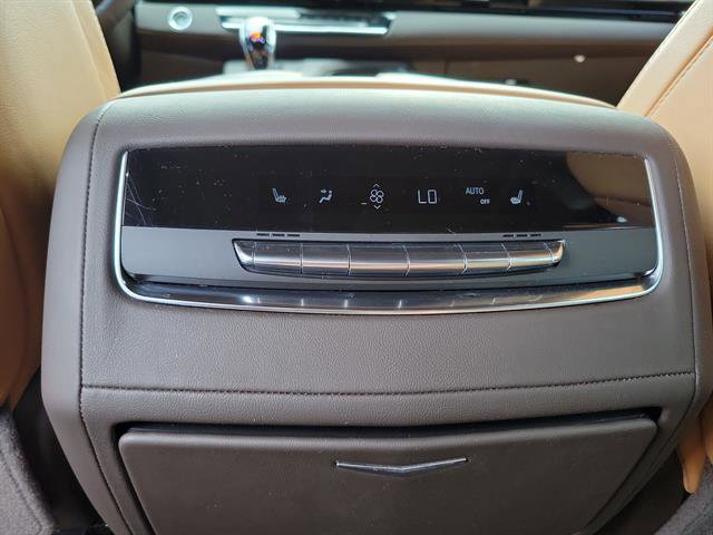 Certified 2023 Cadillac Escalade ESV Premium Luxury image 18