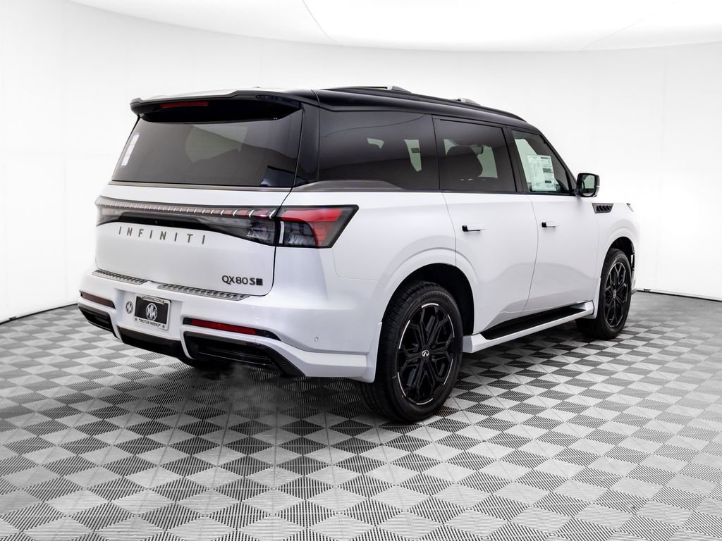 New 2026 INFINITI QX80 4WD w/ Sport Exterior Package image 5