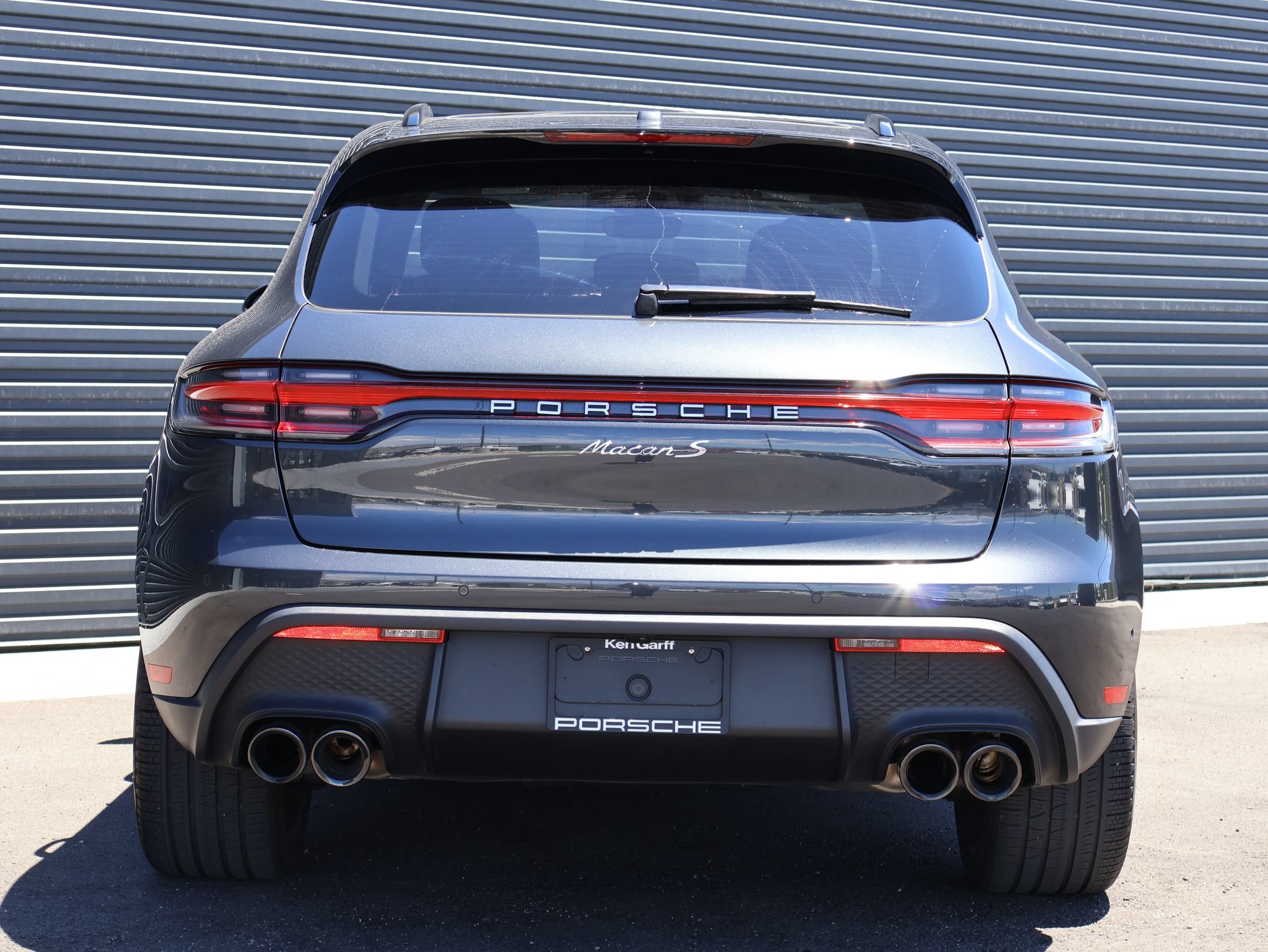 Used 2023 Porsche Macan S AWD/4WD image 20