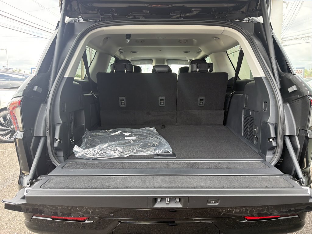 New 2027 Lincoln Navigator L Premier AWD/4WD image 12
