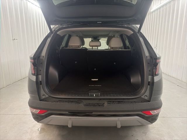 Used 2023 Hyundai Tucson Limited image 25
