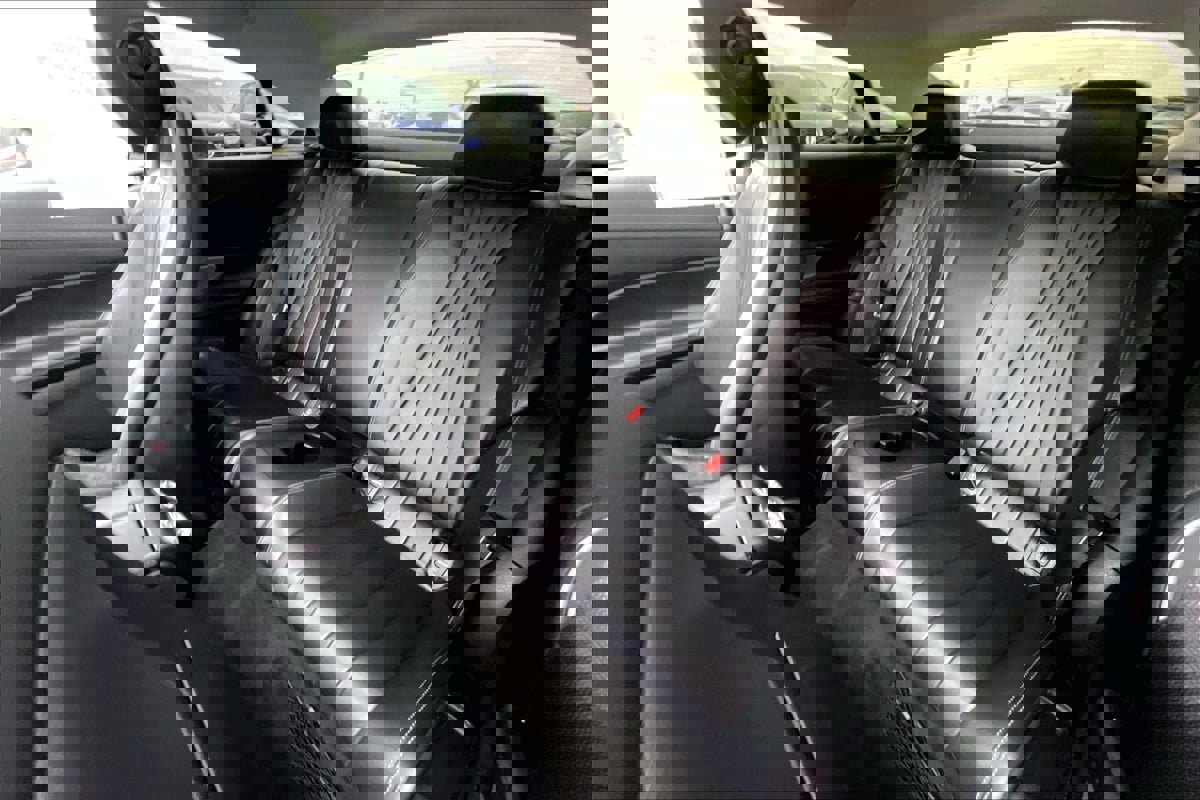 Used 2018 Mercedes-Benz E 400 Coupe w/ Premium 1 Package image 23