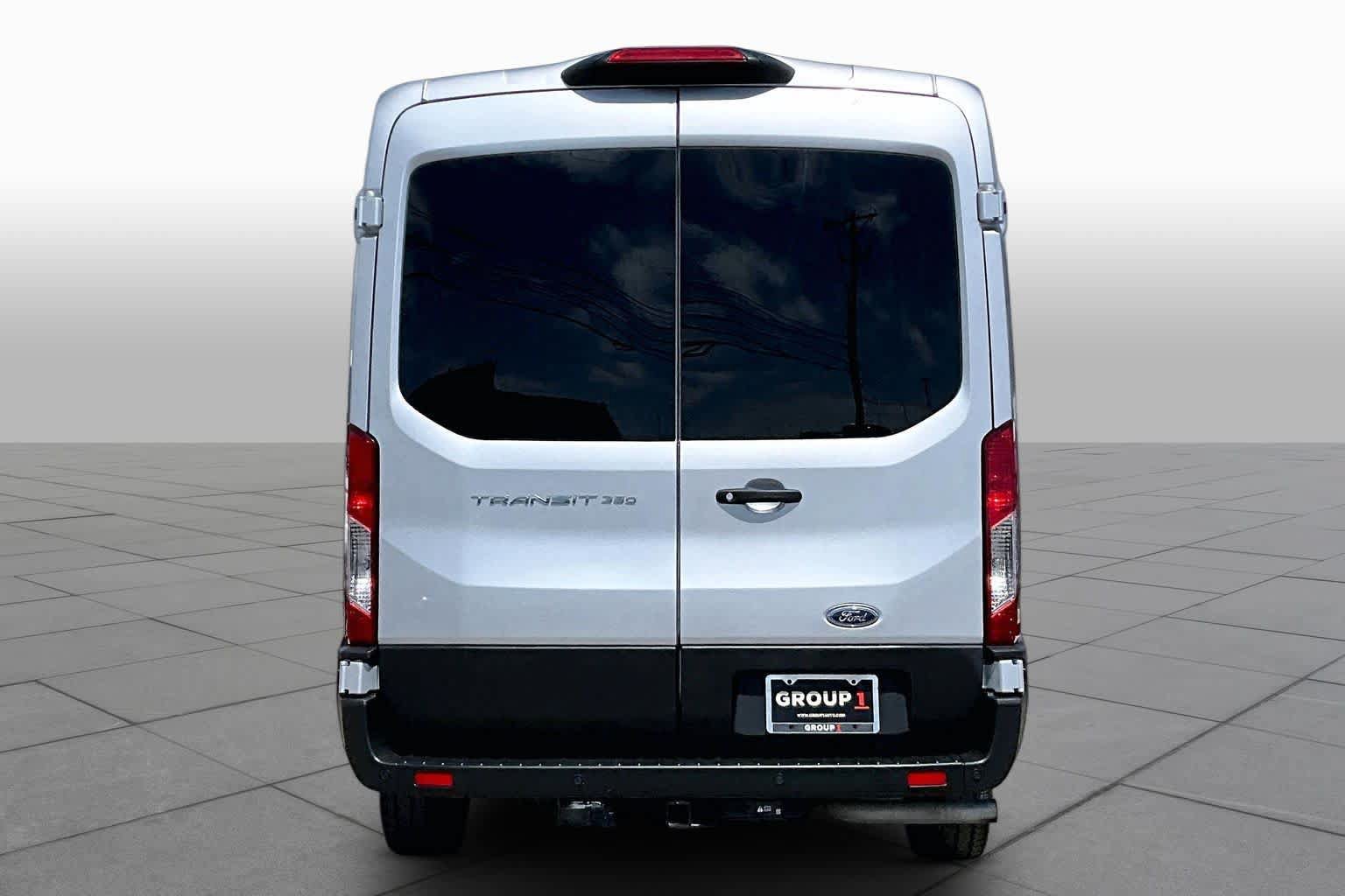 Used 2025 Ford Transit 350 XL RWD image 5