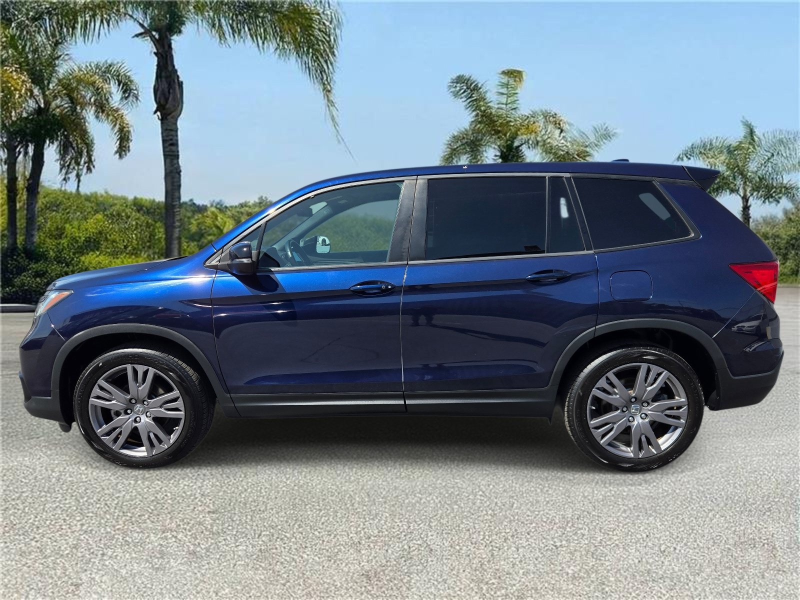 Used 2019 Honda Passport EX-L image 2