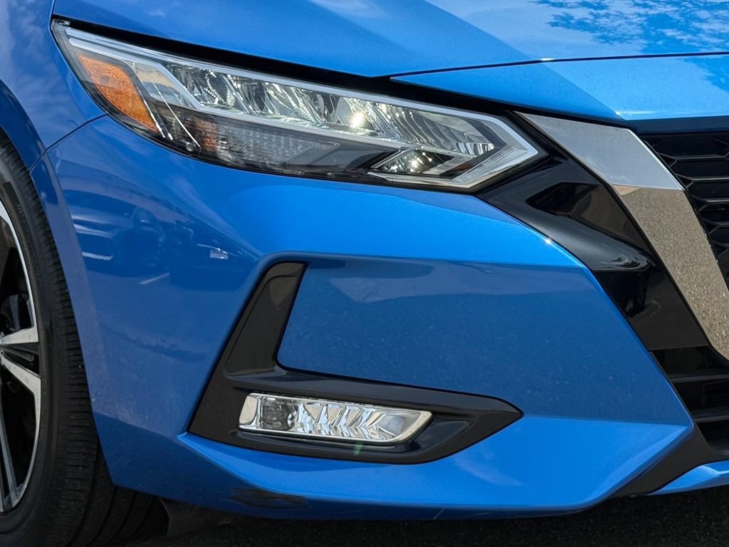Certified 2023 Nissan Sentra SR FWD image 10