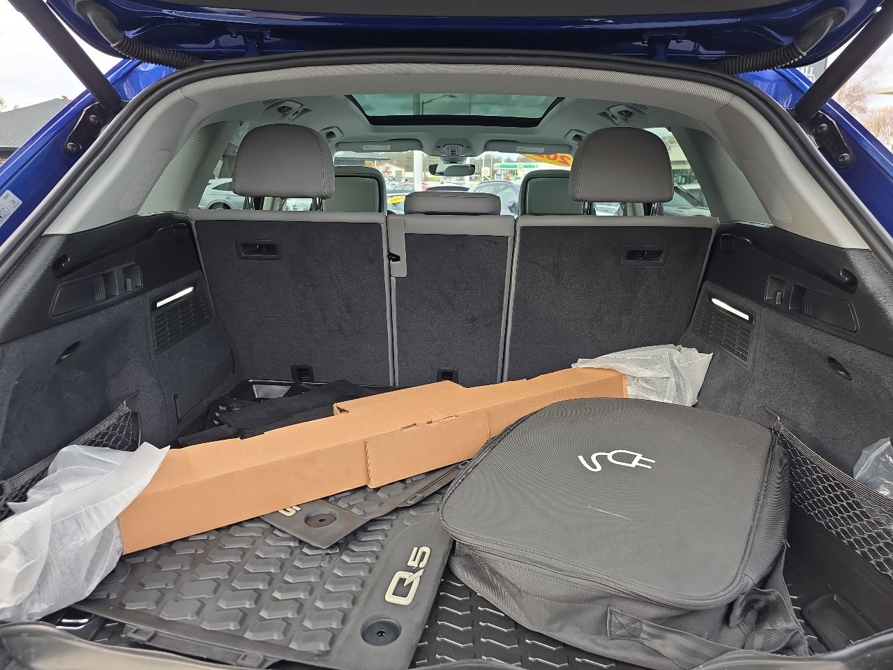 Used 2021 Audi Q5 e Premium Plus w/ Premium Plus Package image 43