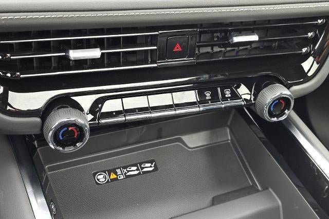 New 2026 Chevrolet Suburban Premier AWD/4WD image 26