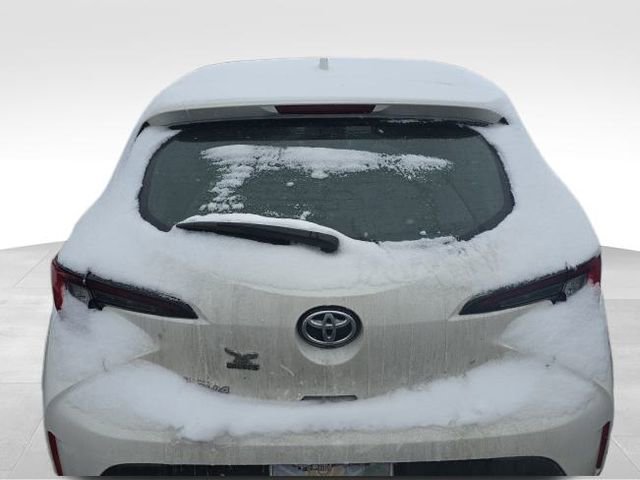 Used 2024 Toyota Corolla SE w/ SE Package image 6