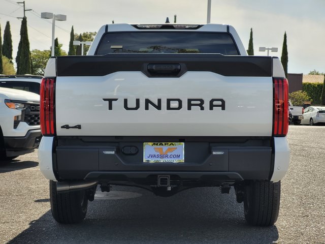 New 2026 Toyota Tundra SR5 w/ SR5 Convenience Package AWD/4WD image 6