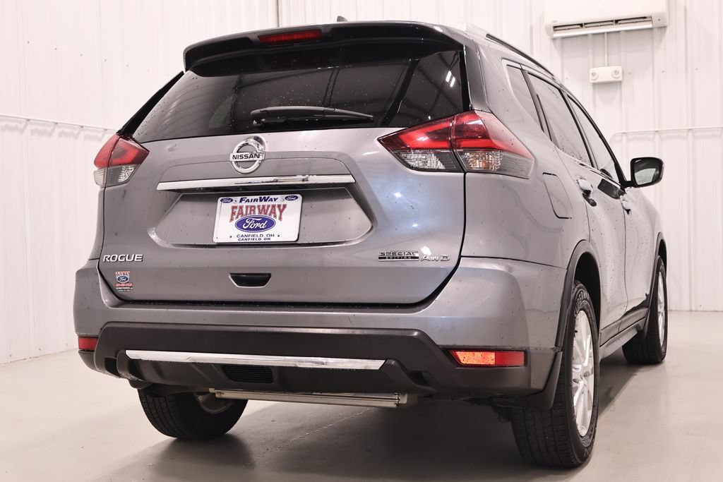 Used 2019 Nissan Rogue S w/ Special Edition Package AWD/4WD image 9