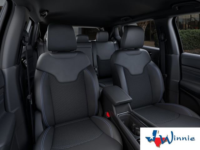 New 2026 Jeep Compass Latitude image 19