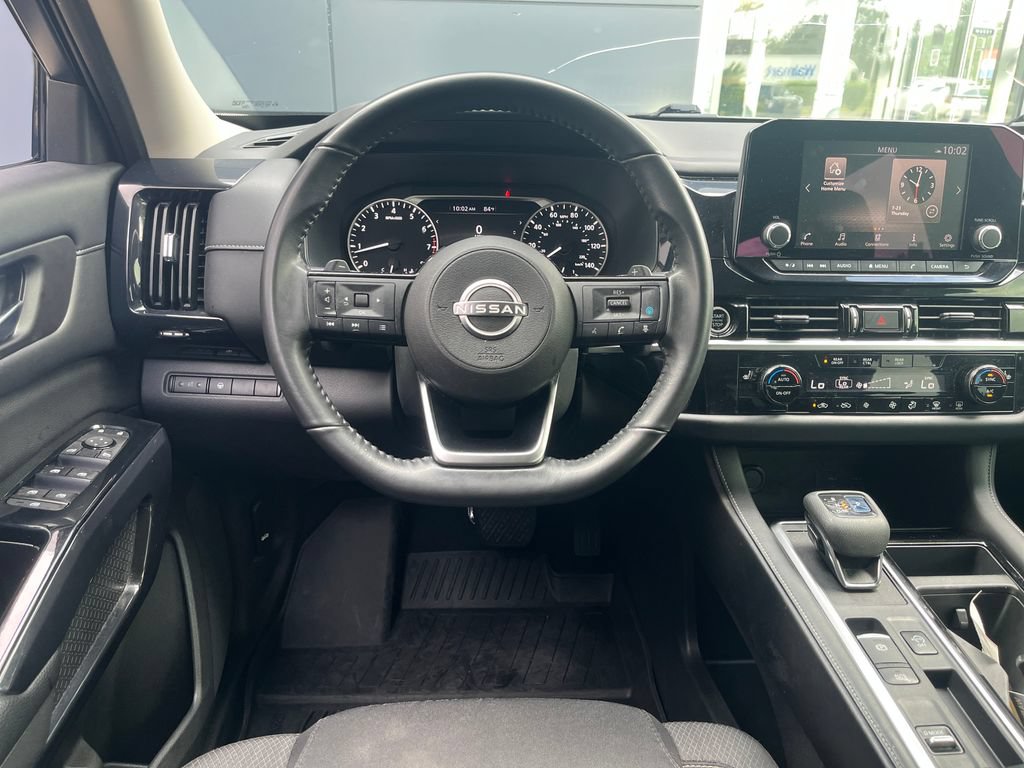 Used 2022 Nissan Pathfinder SV FWD image 15