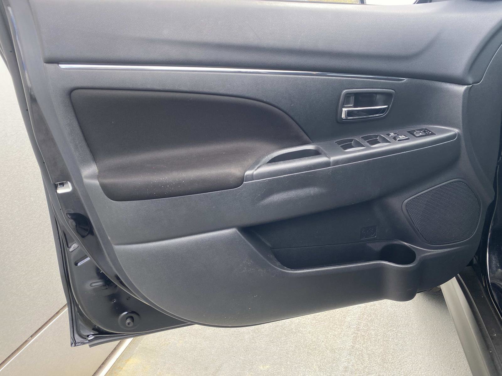 Used 2024 Mitsubishi Outlander Sport AWD image 14