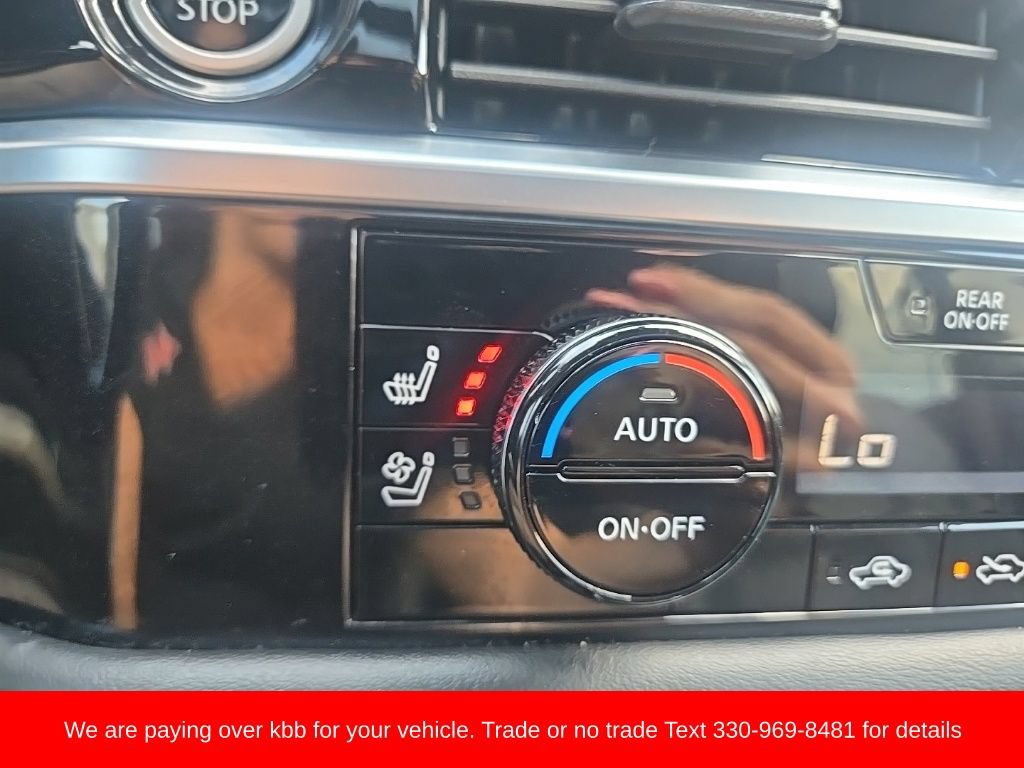 Used 2022 Nissan Pathfinder Platinum AWD/4WD image 23