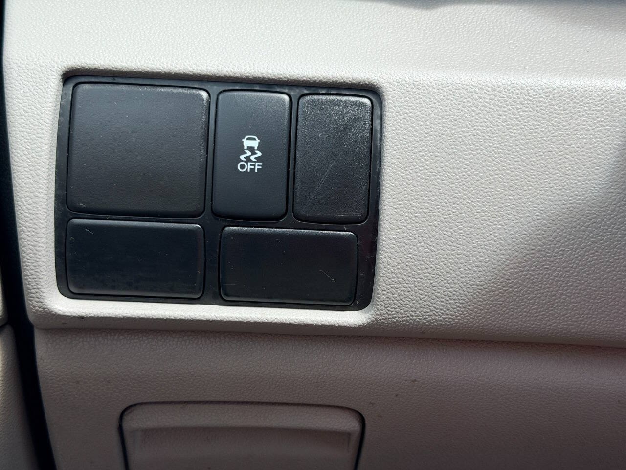 Used 2015 Honda Odyssey LX image 35