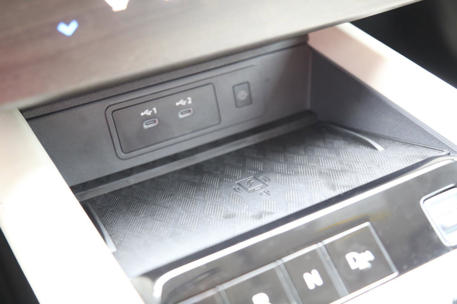 Used 2025 Nissan Murano SV FWD image 14