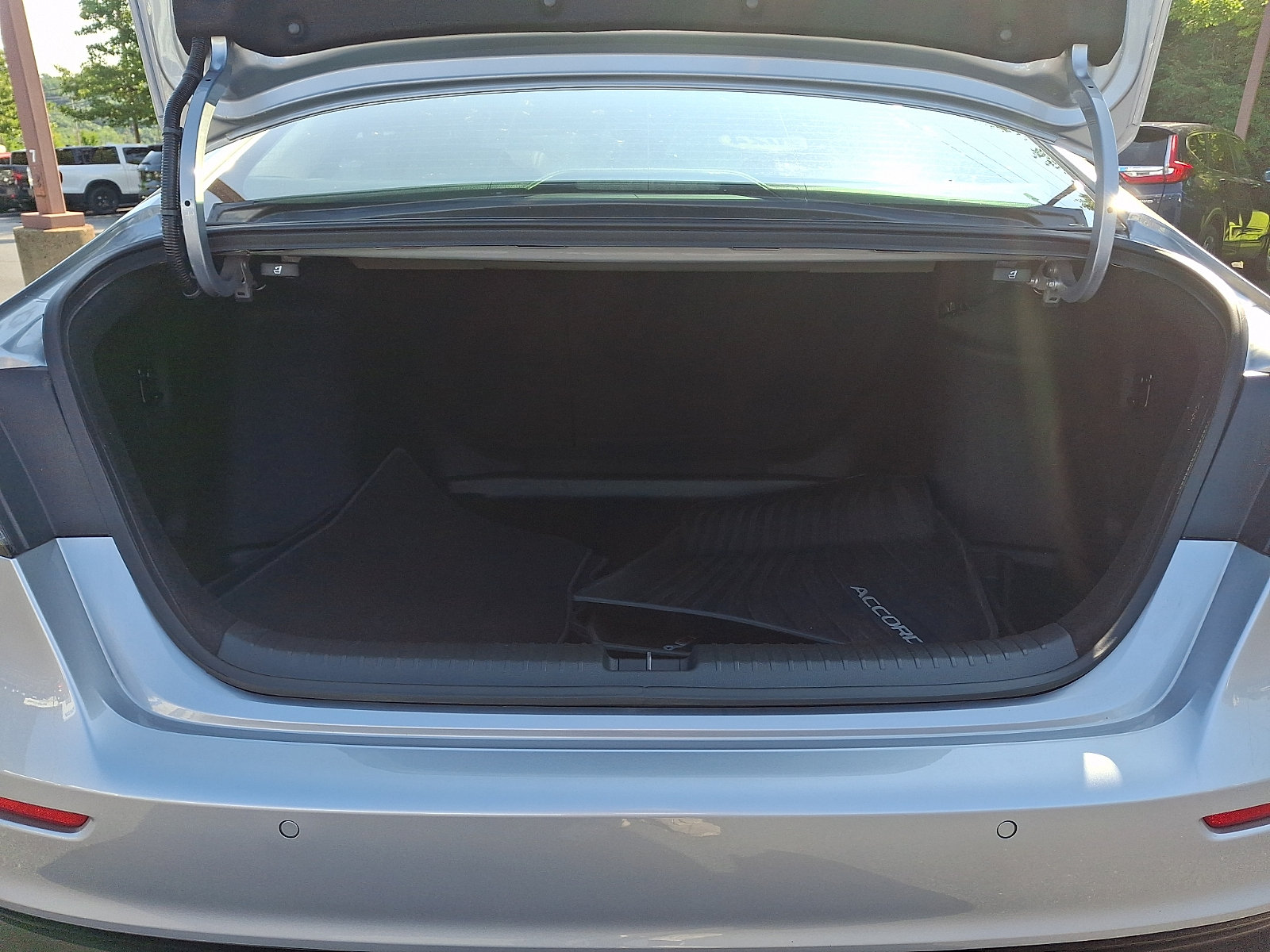 Used 2024 Honda Accord Touring image 28