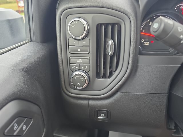 New 2026 GMC Sierra 3500 Pro AWD/4WD image 18