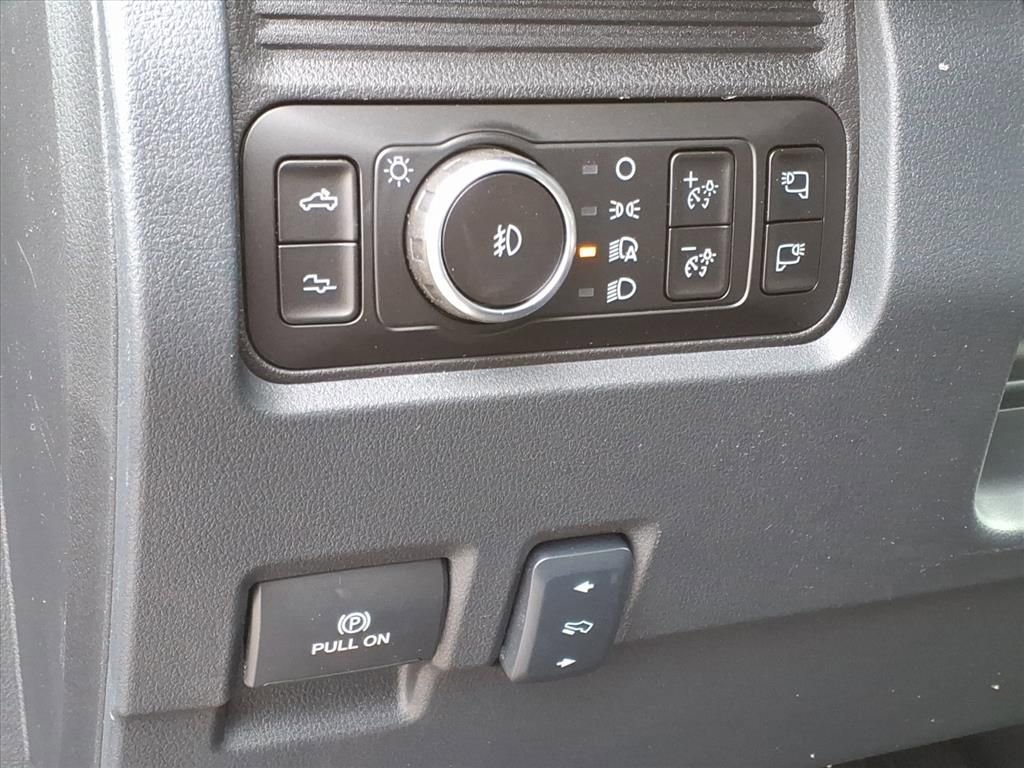 New 2026 Ford F350 Platinum w/ FX4 Off-Road Package image 22