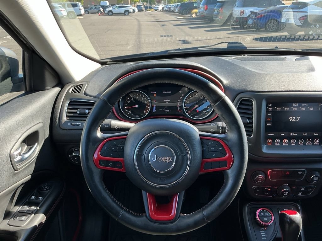 Used 2020 Jeep Compass Trailhawk AWD/4WD image 28