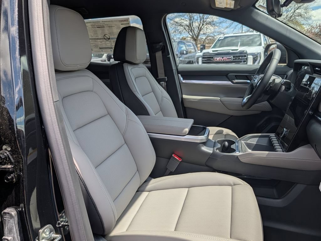 New 2026 GMC Terrain Elevation w/ Elevation Premium Package AWD/4WD image 29