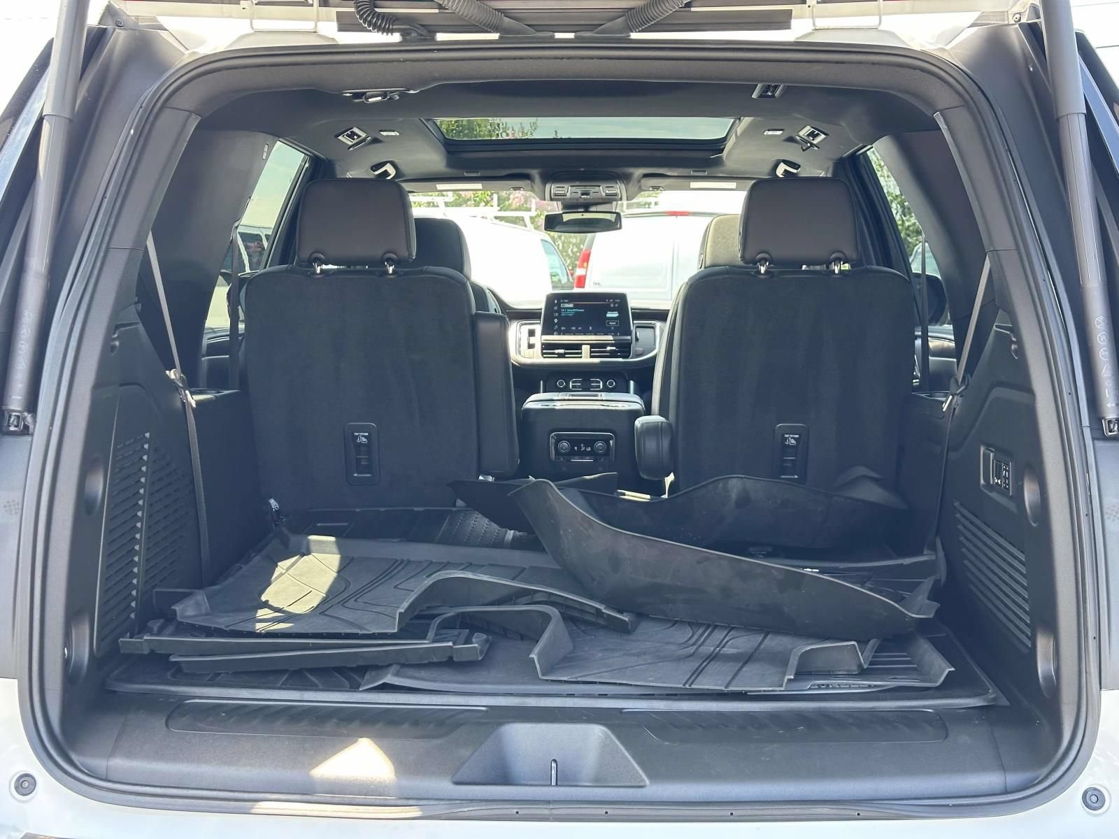 Certified 2023 Chevrolet Tahoe LT w/ LT Signature Package AWD/4WD image 27