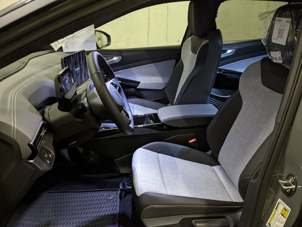 New 2026 Volkswagen ID.4 Pro RWD image 11
