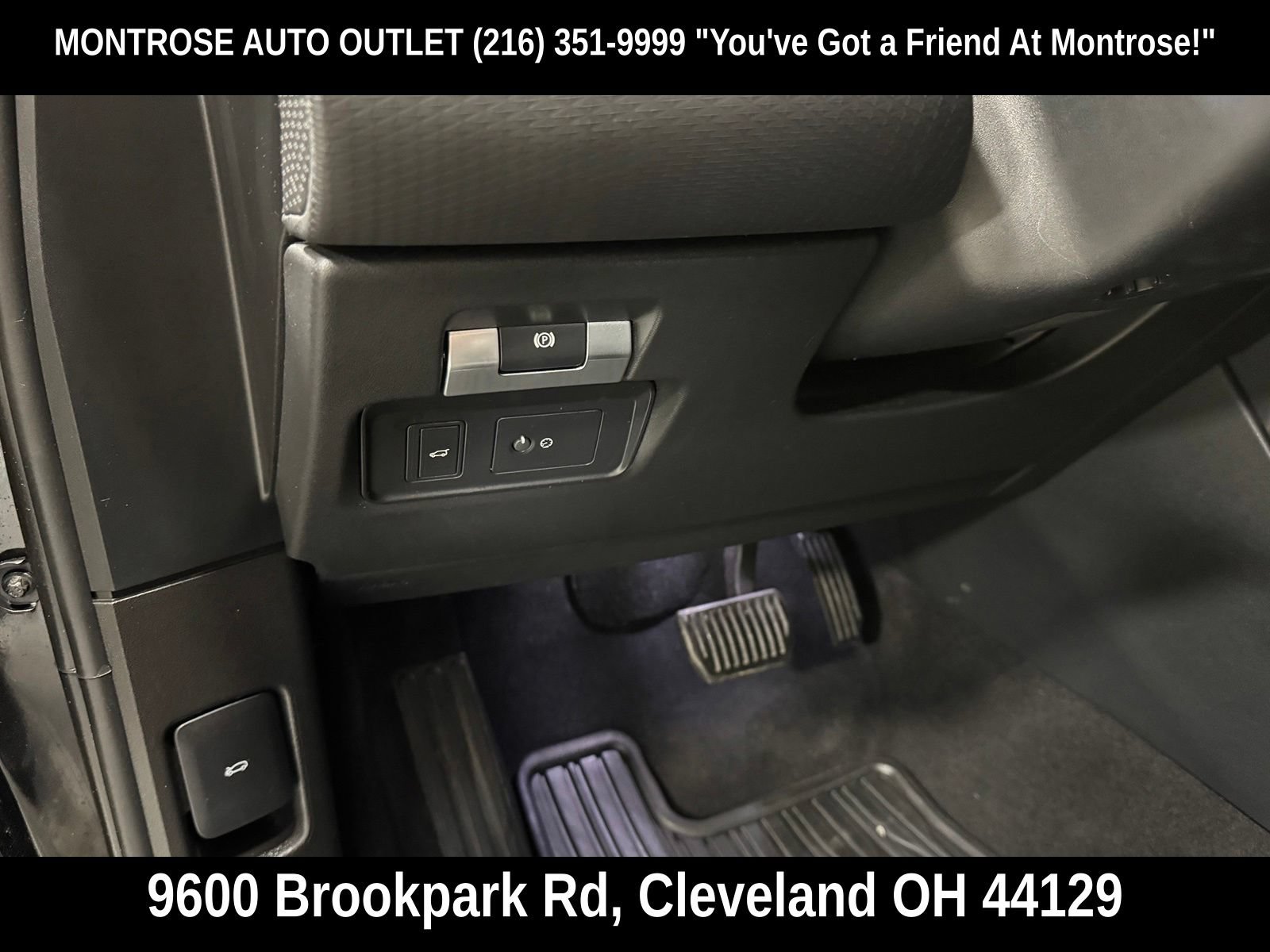 Used 2020 Land Rover Range Rover Evoque S AWD/4WD image 19