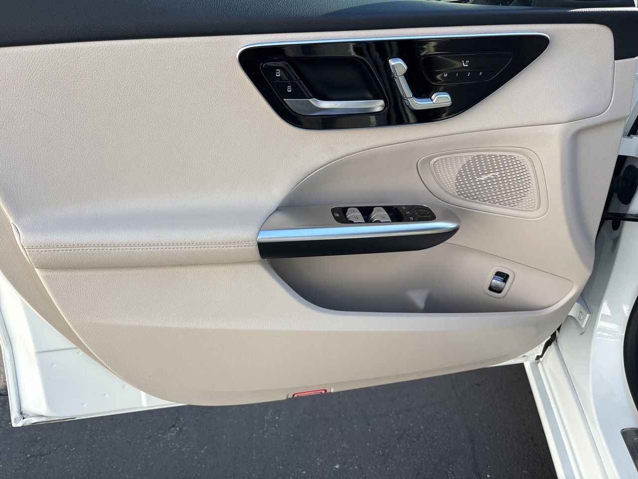 Certified 2022 Mercedes-Benz C 300 Sedan image 8