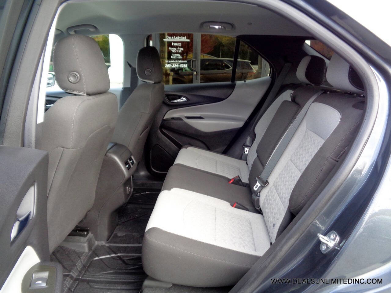 Used 2023 Chevrolet Equinox LT w/ LPO, Floor Liner Package image 16