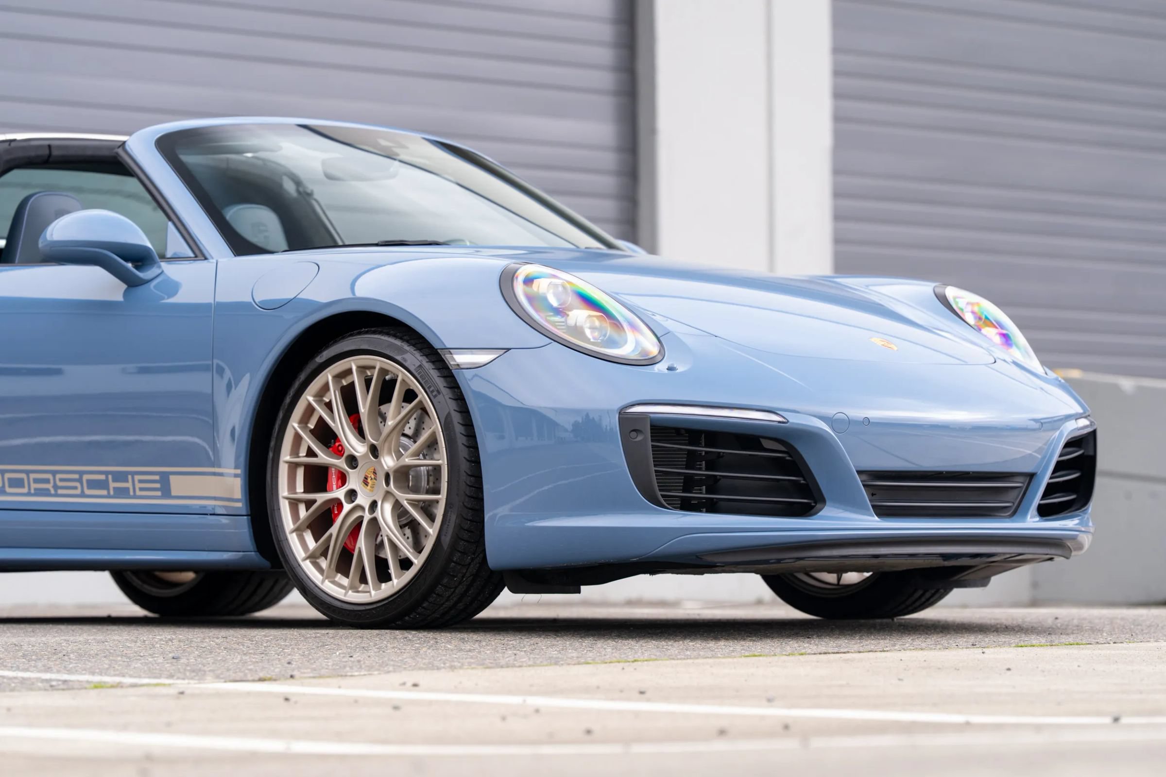 Used 2017 Porsche 911 Targa 4S AWD/4WD image 26