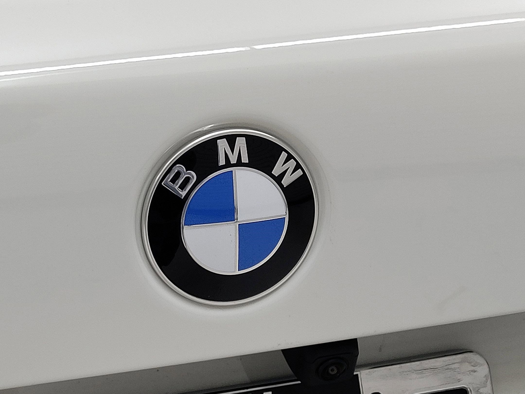 Used 2026 BMW X5 sDrive40i w/ Parking Assistance Package image 9