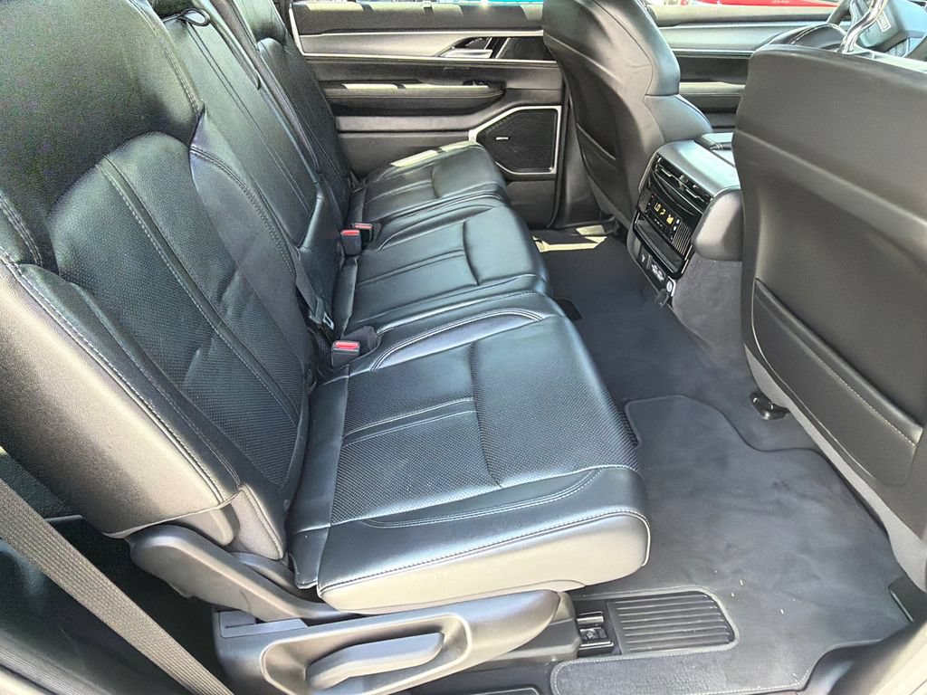 Used 2023 Jeep Wagoneer 2WD w/ Convenience Group I image 15