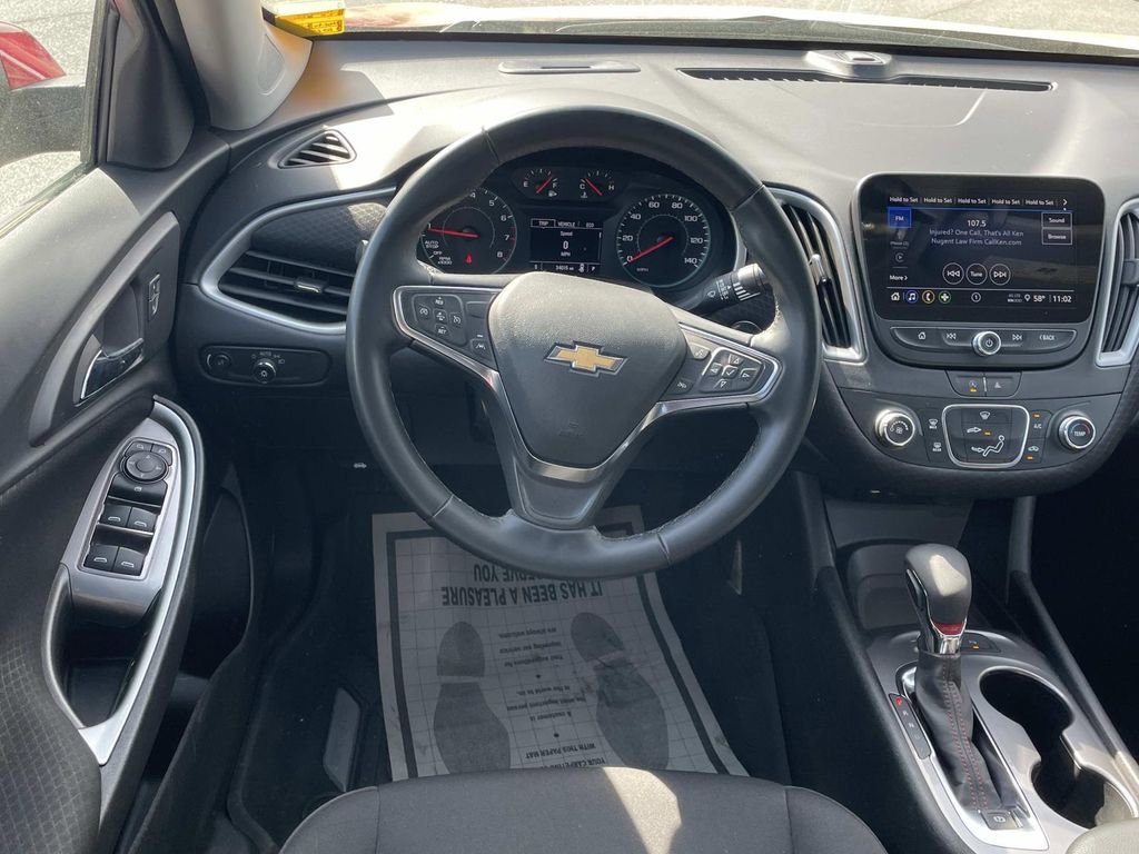 Used 2025 Chevrolet Malibu RS w/ LPO, Floor Liner Package image 13