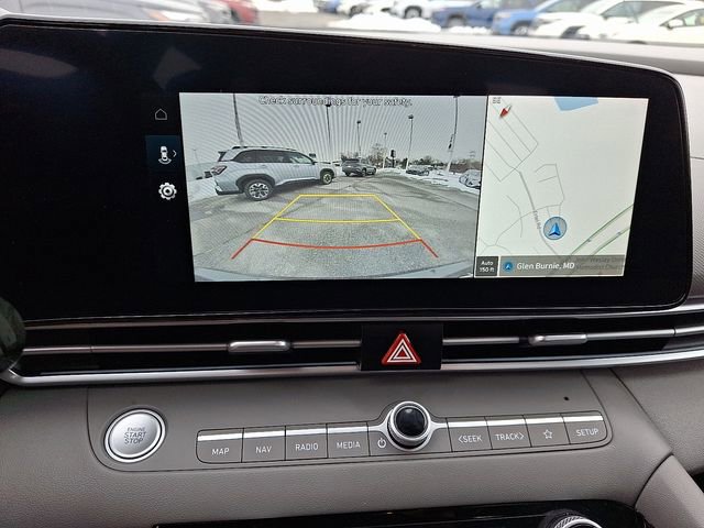 Used 2025 Hyundai Elantra SEL image 19