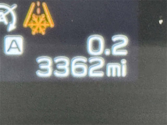 Used 2025 Subaru Crosstrek 2.5i Limited w/ Crosstrek Mirror Package image 2