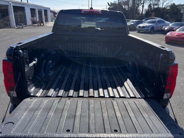 Used 2023 Chevrolet Colorado W/T image 8