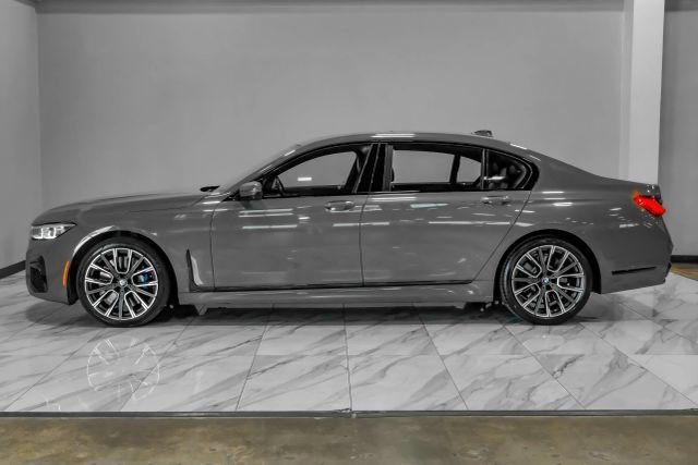 Used 2020 BMW 750i xDrive w/ Executive Package AWD/4WD image 17